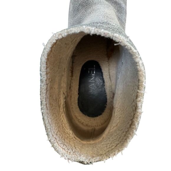 CHANEL Shearling CC Ankle Boots - Picture 10 of 12